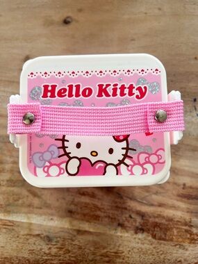 Hello Kitty Bento Snack Box with Strap